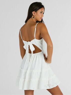 White Windsor Homecoming Dress for Sale up to 90% Off: Poshmark